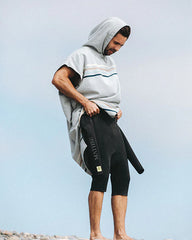 Border Classic Stripe Poncho - Grey